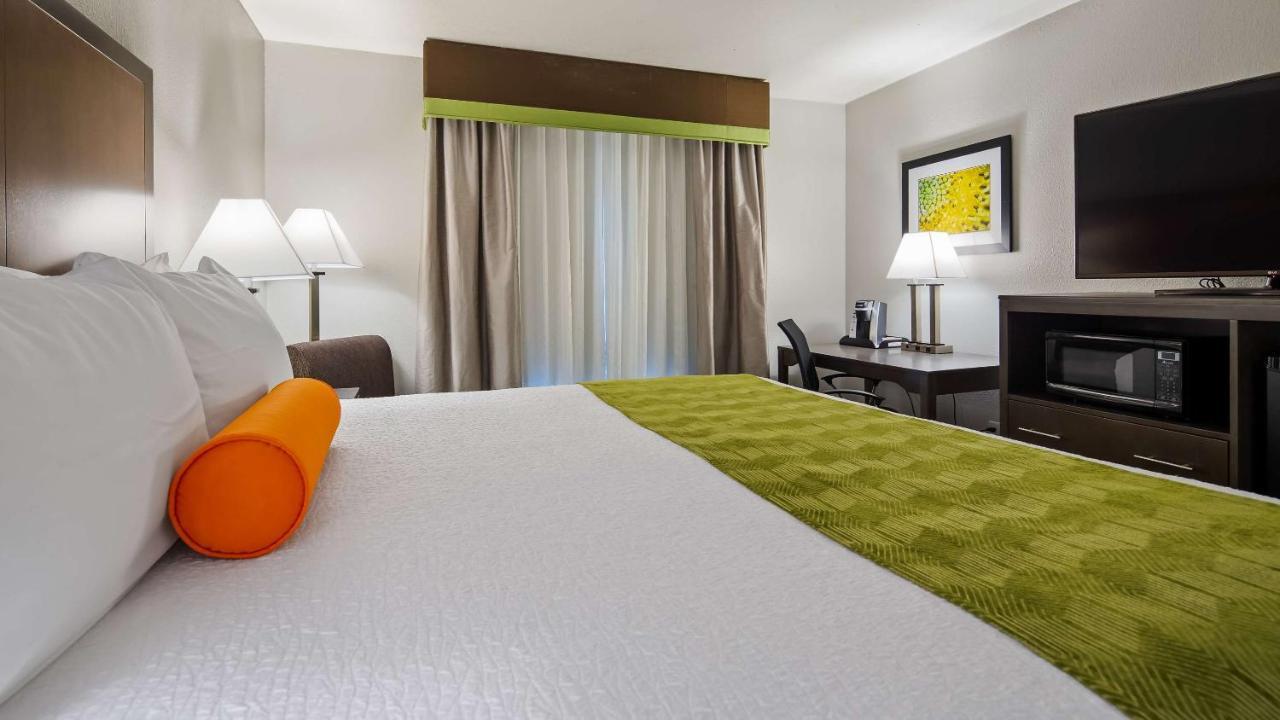 Best Western Plus Liberal Hotel & Suites Ngoại thất bức ảnh