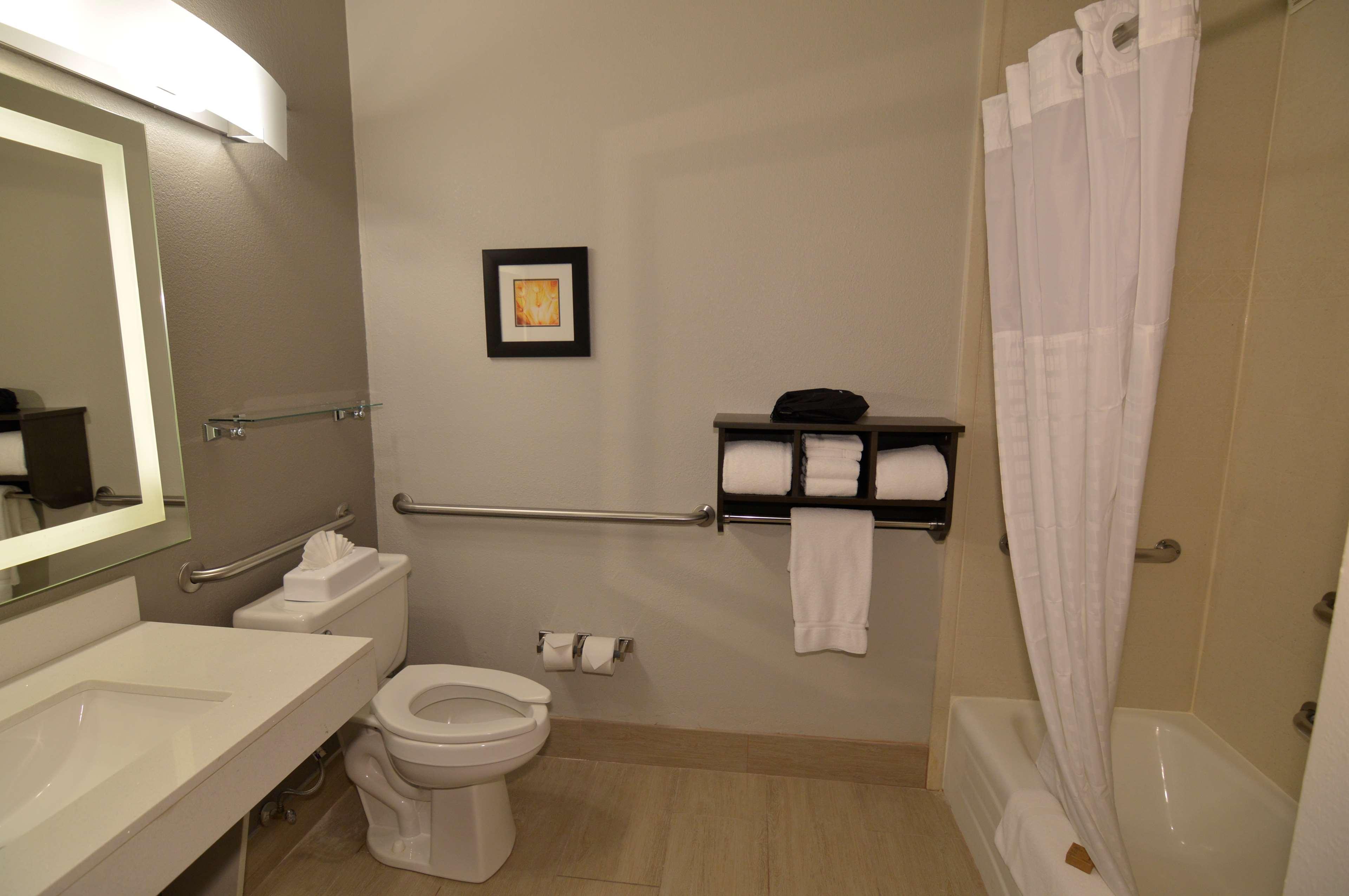 Best Western Plus Liberal Hotel & Suites Ngoại thất bức ảnh