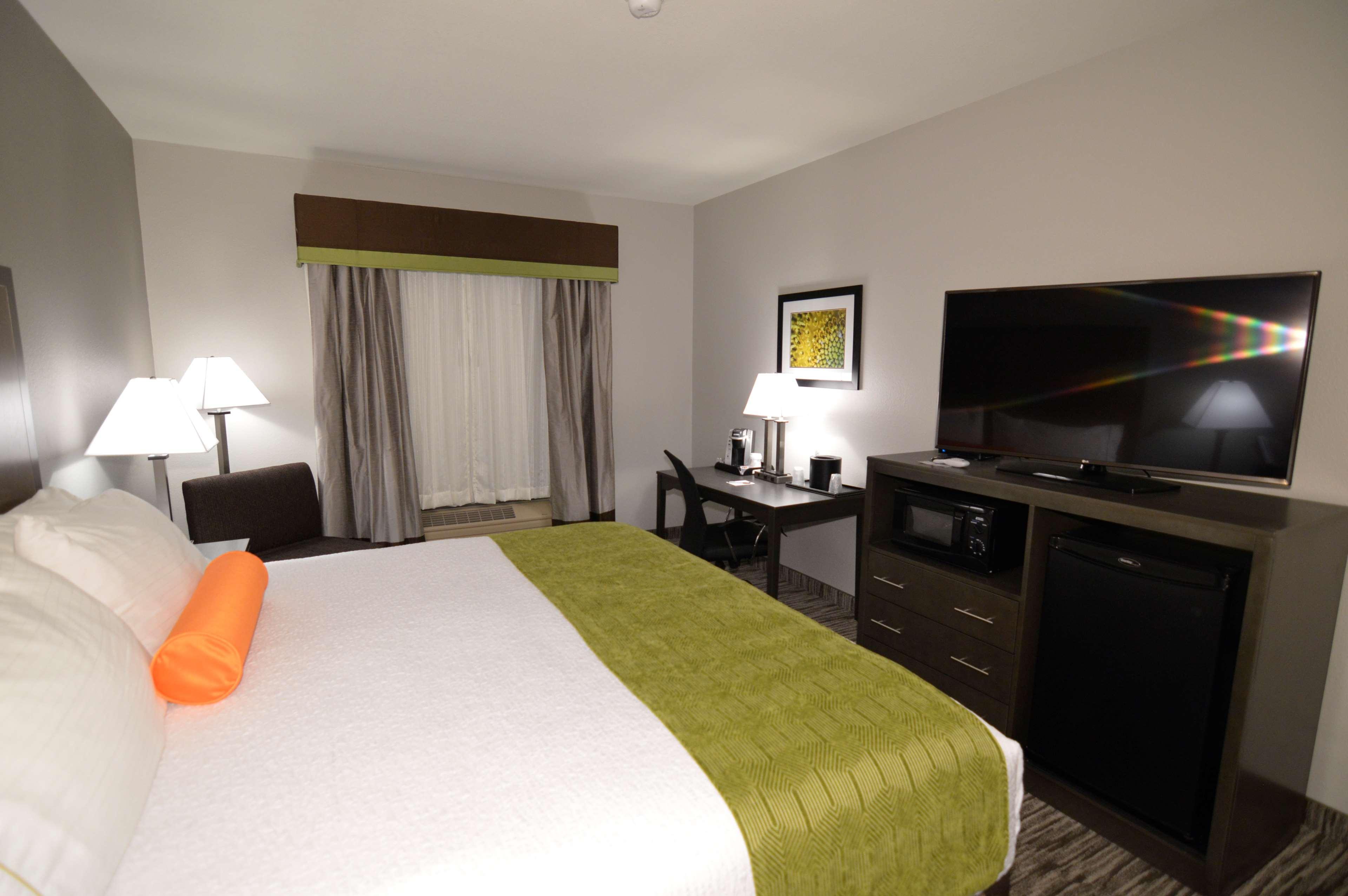 Best Western Plus Liberal Hotel & Suites Ngoại thất bức ảnh